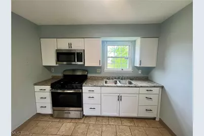 3059 E 73rd Street, Loveland, OH 44104 - Photo 6