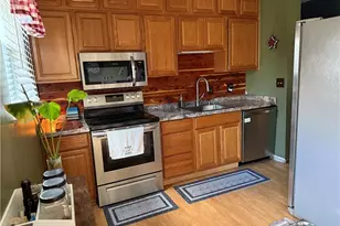 246 Depot St, Conneaut, OH 44030 - Photo 24