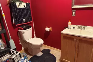 246 Depot St, Conneaut, OH 44030 - Photo 6