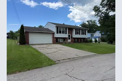 246 Depot Street, Conneaut, OH 44030 - Photo 2