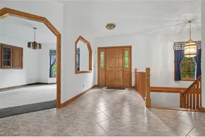 11440 Glenmora Drive, Chardon, OH 44024 - Photo 2