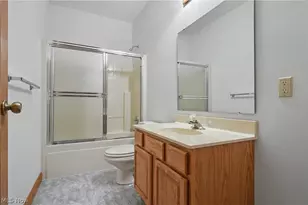 11440 Glenmora Dr, Chardon, OH 44024 - Photo 16