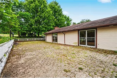 10036 Wilson Mills Road, Chardon, OH 44024 - Photo 12