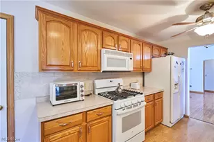 1963 Haines Rd, Madison, OH 44057 - Photo 16