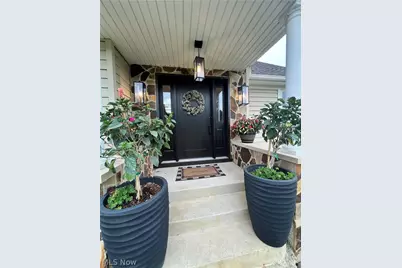 41 W Nimisila Road, New Franklin, OH 44319 - Photo 8