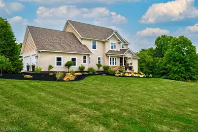 41 W Nimisila Road, Akron, OH 44319 - Photo 1