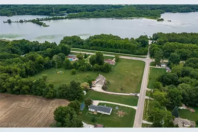 41 W Nimisila Road, New Franklin, OH 44319 - Photo 40