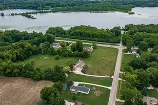 41 W Nimisila Rd, New Franklin, OH 44319 - Photo 40