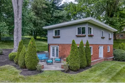 145 Brookdell Drive NW, North Canton, OH 44720 - Photo 2