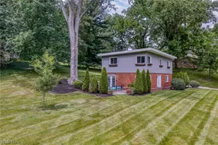 145 Brookdell Dr NW, North Canton, OH 44720 - Photo 6