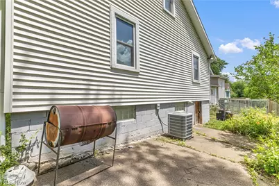 425 McPherson Street, Mansfield, OH 44903 - Photo 32