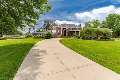 7575 Benner Road, New Franklin, OH 44614 - Photo 4