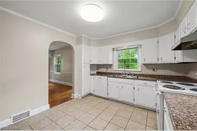 1808 W Comet Road, New Franklin, OH 44614 - Photo 8