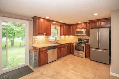 6125 Coyla Avenue NW, Canal Fulton, OH 44614 - Photo 12