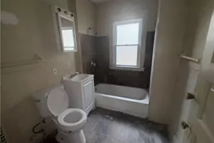 10006 Somerset Ave, Loveland, OH 44108 - Photo 30