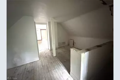 10006 Somerset Avenue, Loveland, OH 44108 - Photo 24
