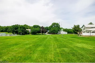 8936 Massillon Road, Dundee, OH 44627 - Photo 30