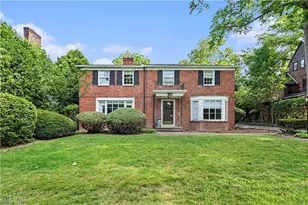 19909 Malvern Rd, Huber Heights, OH 44122 - Photo 2