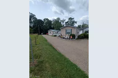 860 Grove Road, Zanesville, OH 43701 - Photo 8