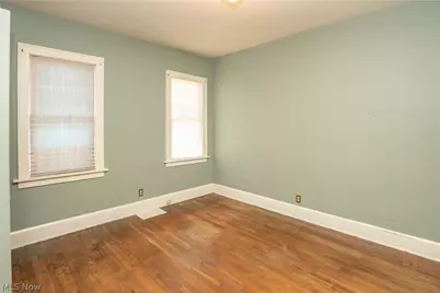 1131 Broad Avenue NW, Canton, OH 44708 - Photo 12
