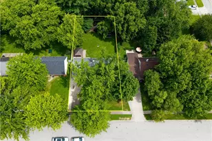 4905 Pinewood Dr, Sheffield Lake, OH 44054 - Photo 32