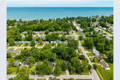 4905 Pinewood Drive, Sheffield Lake, OH 44054 - Photo 40