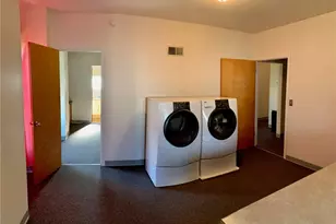 308 N 4th St, Toronto, OH 43964 - Photo 10