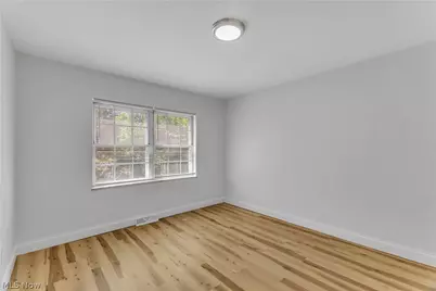 3279 Warrensville Center Road #3A, Huber Heights, OH 44122 - Photo 16