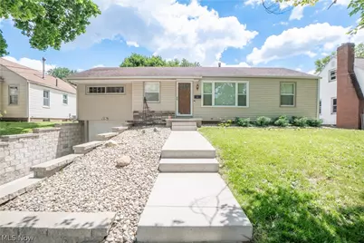 184 Ambrose Avenue NW, Canton, OH 44708 - Photo 2