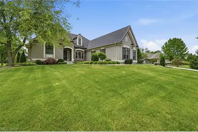 728 Pinewood Drive, Boston Heights, OH 44236 - Photo 1