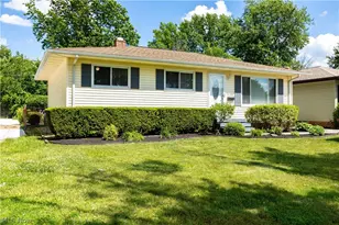 319 Erieview Blvd, Sheffield Lake, OH 44054 - Photo 36