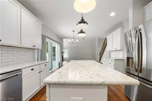 10543 Mogadore Ave NW, Uniontown, OH 44685 - Photo 12