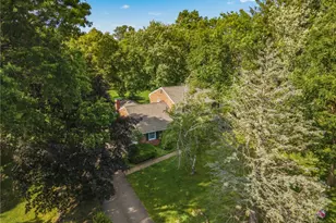2211 Hunting Valley St NW, North Canton, OH 44720 - Photo 32