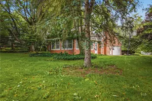 2211 Hunting Valley St NW, North Canton, OH 44720 - Photo 26