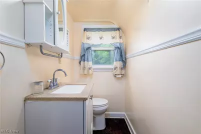302 Cedar Avenue, Steubenville, OH 43952 - Photo 18