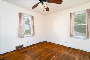 302 Cedar Ave, Steubenville, OH 43952 - Photo 20