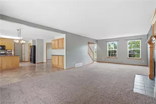1575 Augusta Ave, Brunswick, OH 44212 - Photo 8