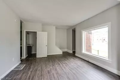 340 Crosby Street, Akron, OH 44303 - Photo 16