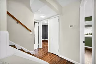 18401 Parkmount Ave, Loveland, OH 44135 - Photo 10