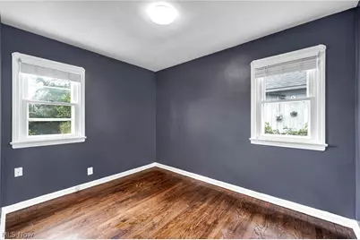 18401 Parkmount Avenue, Loveland, OH 44135 - Photo 14