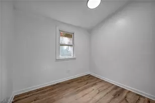 825 Dan St, Akron, OH 44310 - Photo 24
