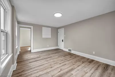 825 Dan Street, Akron, OH 44310 - Photo 22
