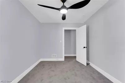 337 Lucas Street, Barberton, OH 44203 - Photo 24