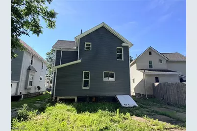 337 Lucas Street, Barberton, OH 44203 - Photo 32