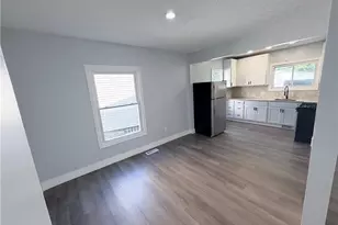 337 Lucas St, Barberton, OH 44203 - Photo 12