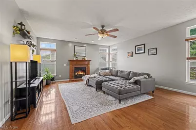 2721 Candlestick Drive, Norton, OH 44203 - Photo 8