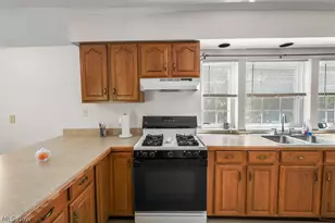 541 & 547 E Main St, Ravenna, OH 44266 - Photo 22
