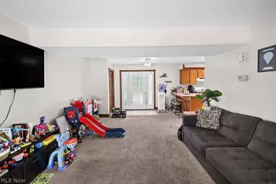 541 E Main Street, Ravenna, OH 44266 - Photo 10