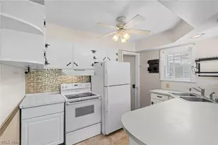 1489 Earhart Ave, Akron, OH 44320 - Photo 8