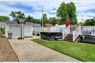 16204 W Park Road, Loveland, OH 44111 - Photo 30
